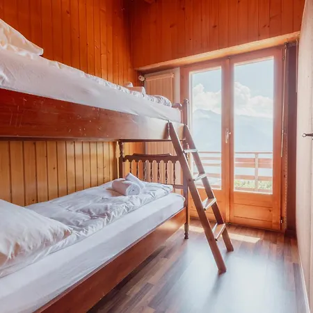 Magnifique Mitoyen Avec Vue Sur Les Montagnes * Crans-Montana