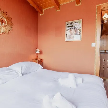 Magnifique Mitoyen Avec Vue Sur Les Montagnes Daire